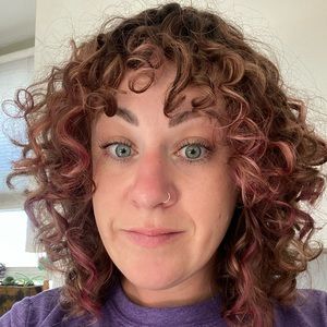 Meet your Posher, Julie